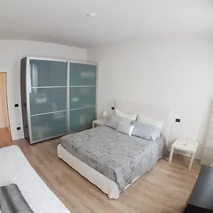 https://ca-marta.hotelslidodijesolo.com